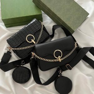 کیف مشکی گوشواره ای 15500